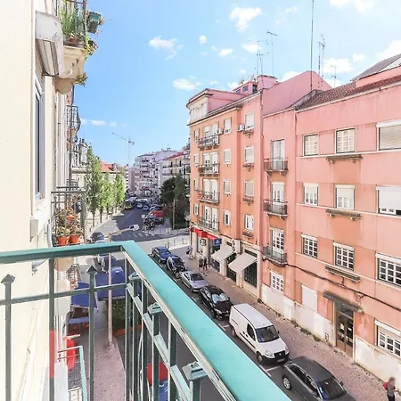 公寓 格兰德阿尔米兰特公寓 Lisboa