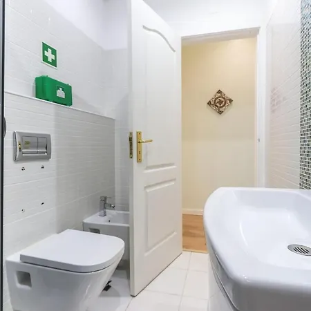 Appartement Grand Almirante By Homing