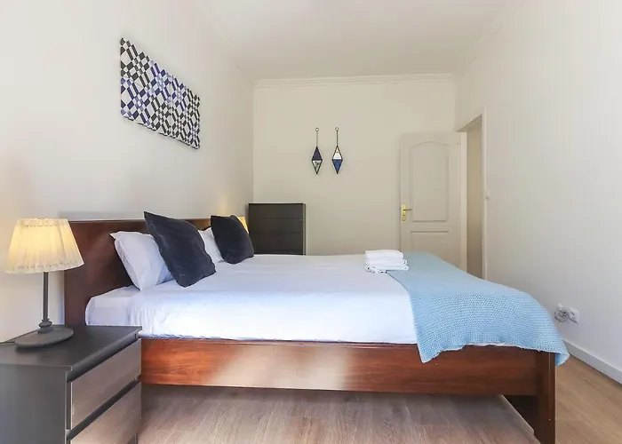 Grand Almirante By Homing Apartment *