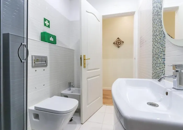 Apartment Grand Almirante By Homing
